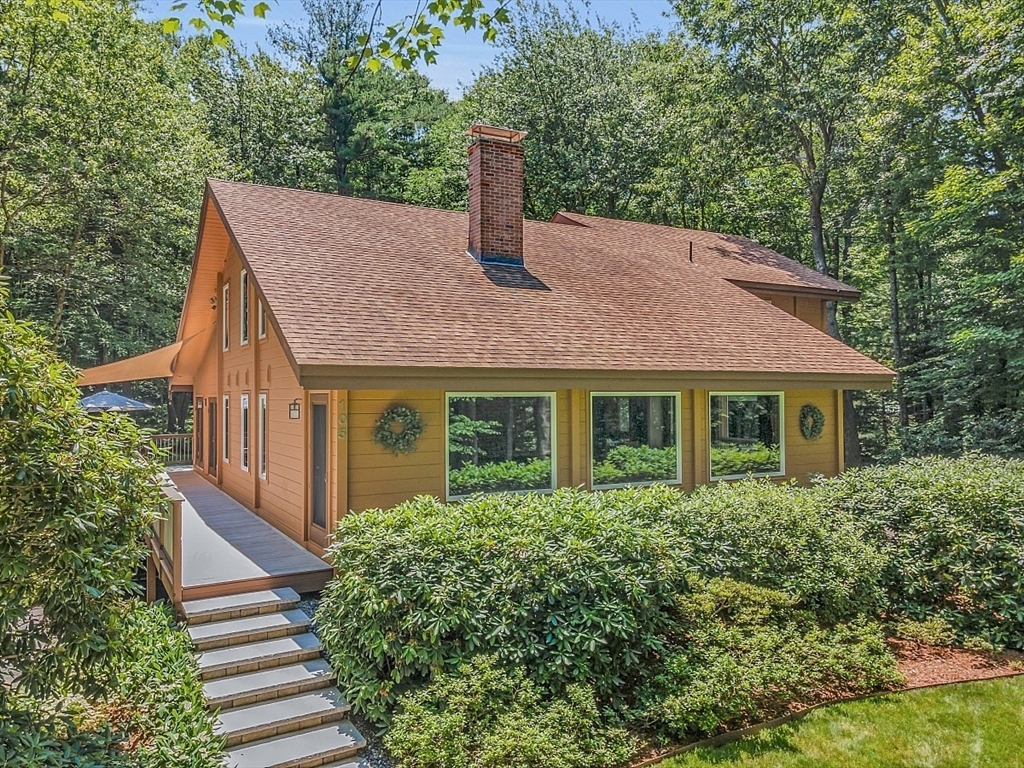105 Flanagan Hill Road Sterling, MA 01564 - Photo 1 of 42 Gallery Image 1