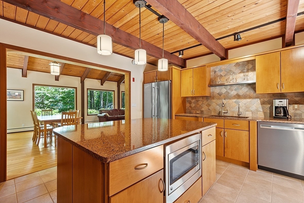 105 Flanagan Hill Road Sterling, MA 01564 - Photo 5 of 42 Gallery Image 5