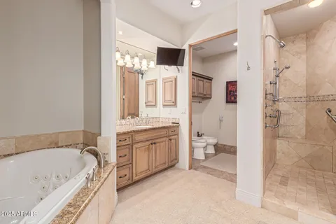 $2,895,000 | 15802 North 71st Street, Unit 657, Scottsdale, AZ 85254