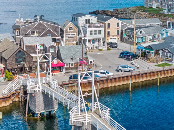 $8,300,000 | 113115-117 Perkins Cove Road, Ogunquit, ME 03907