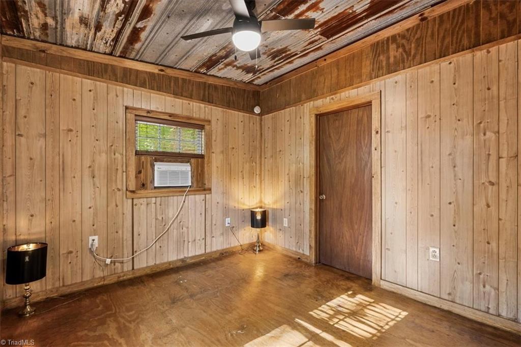 558 Throckmorton Road Madison, NC 27025 - Photo 18 of 48 Gallery Image 18