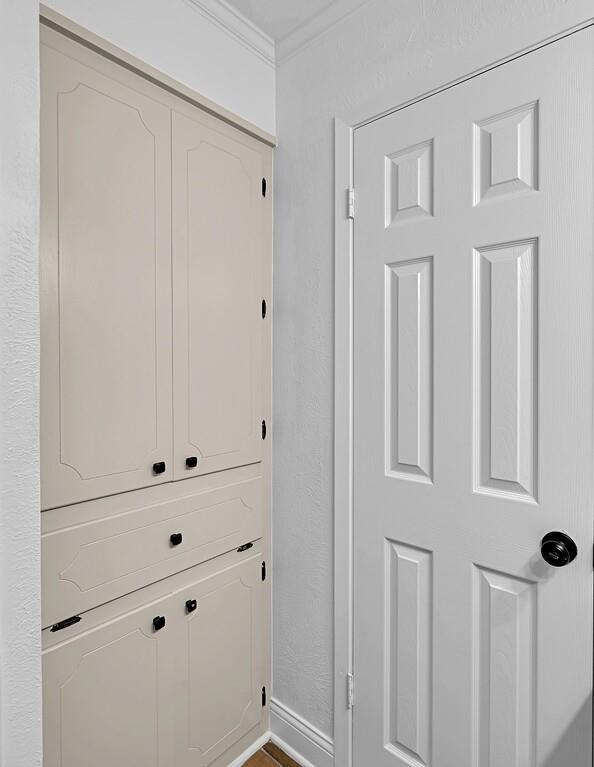 216 Texas Avenue Hewitt, TX 76643 - Photo 19 of 32 a view of wooden closet