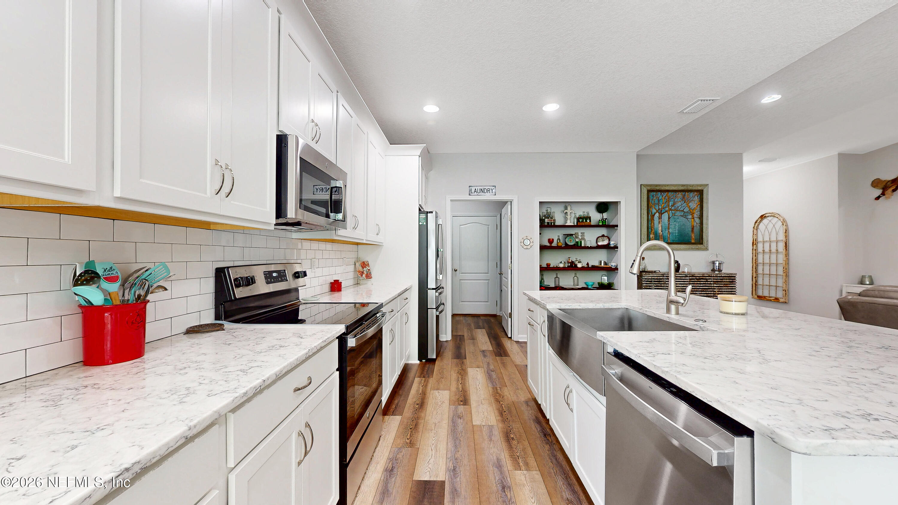 1717 Austin Lk Way Middleburg, FL 32068 - Photo 4 of 49 Kitchen