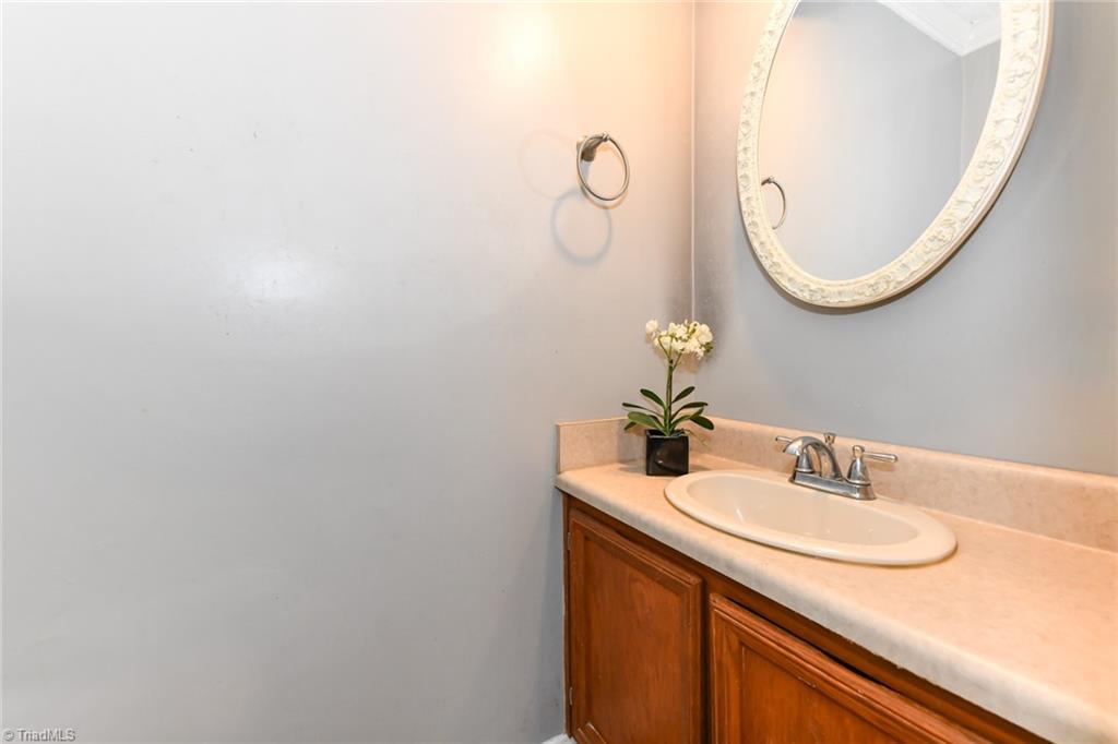 307 College Road Greensboro, NC 27410 - Photo 13 of 25