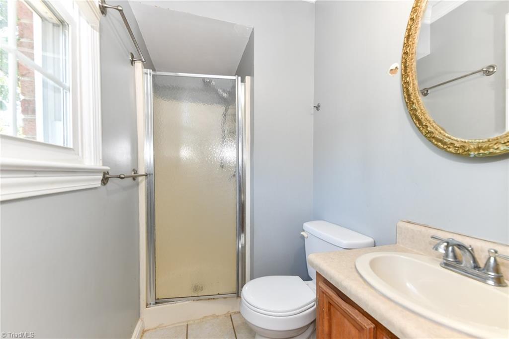 307 College Road Greensboro, NC 27410 - Photo 19 of 25