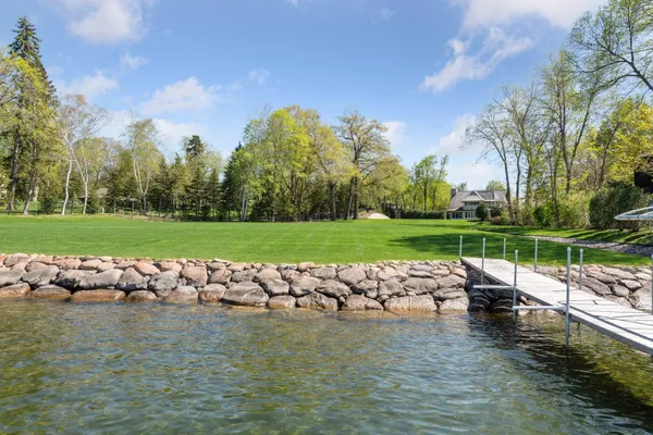 $4,995,000 | 4900 Meadville Street, Excelsior, MN 55331