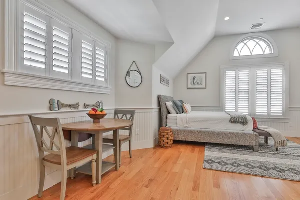 $4,995,000 | 5 Coastline Drive, Mashpee, MA 02649