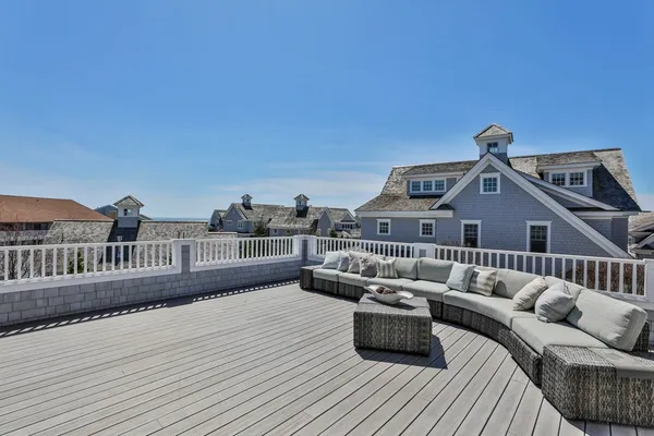 $4,995,000 | 5 Coastline Drive, Mashpee, MA 02649