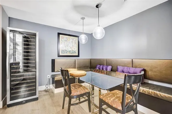 $3,270 | 255 Evernia Street, Unit 501, West Palm Beach, FL 33401