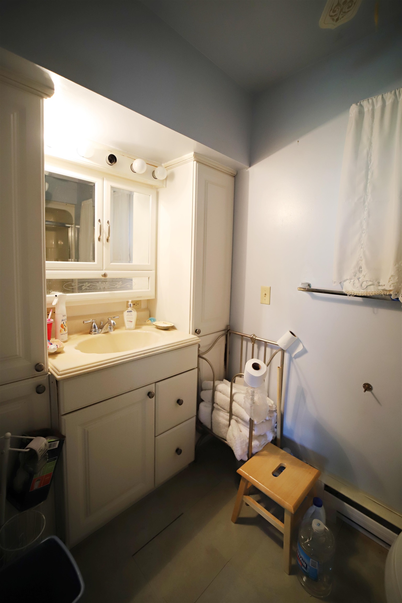 8133 West Frances Road Flushing, MI 48433 - Photo 14 of 31