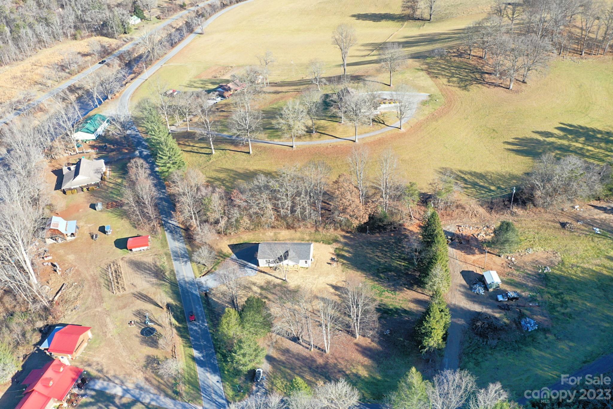160 Shook Cove Road Tuckasegee, NC 28783 - Photo 9 of 28 Gallery Image 9