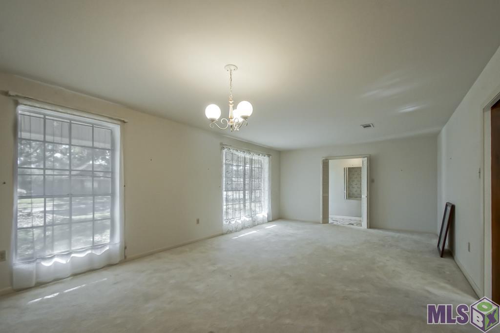 10439 Firelight Avenue Baton Rouge, LA 70815 - Photo 10 of 26 Gallery Image 10