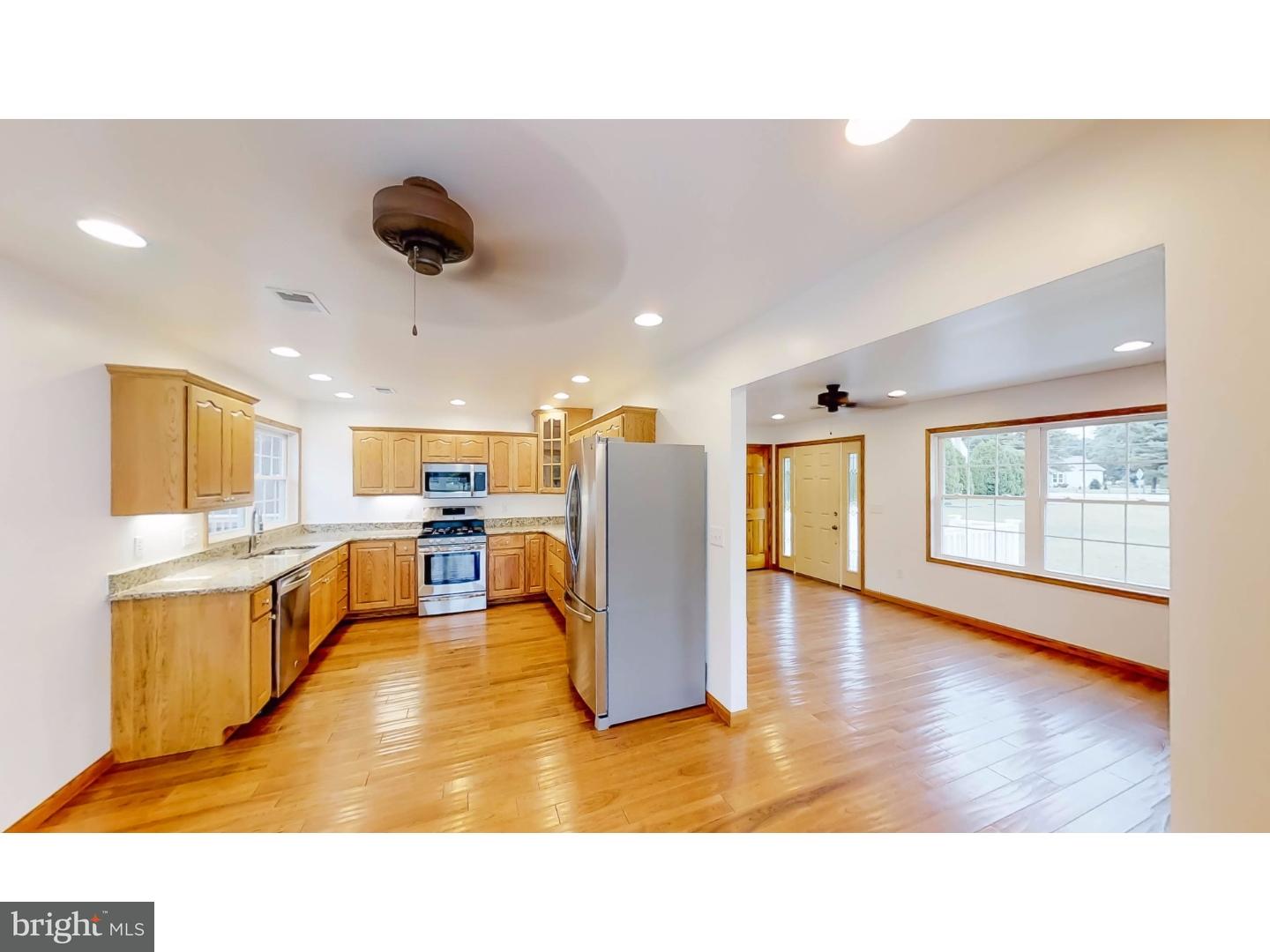 6255 Summit Bridge Road Townsend, DE 19734 - Photo 5 of 25 Kitchen