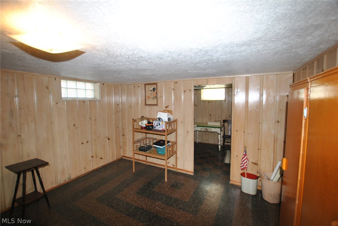 6311 Ridgewood Avenue Parma, OH 44129 - Photo 10 of 13
