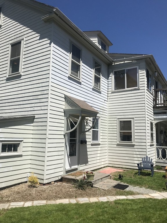 38 Ray Street, Unit 2 Webster, MA 01570 - Photo 1 of 23 Gallery Image 1