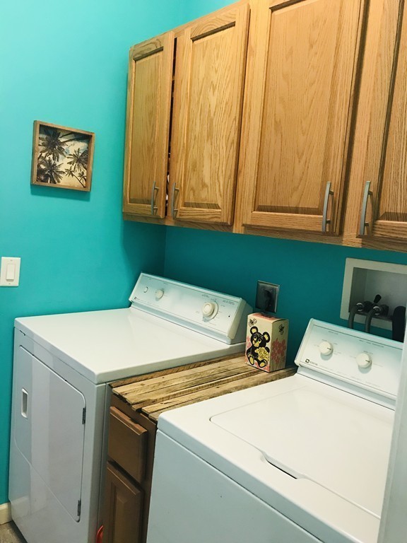 38 Ray Street, Unit 2 Webster, MA 01570 - Photo 14 of 23 Gallery Image 14