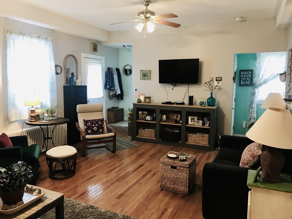38 Ray Street, Unit 2 Webster, MA 01570 - Photo 6 of 23 Gallery Image 6