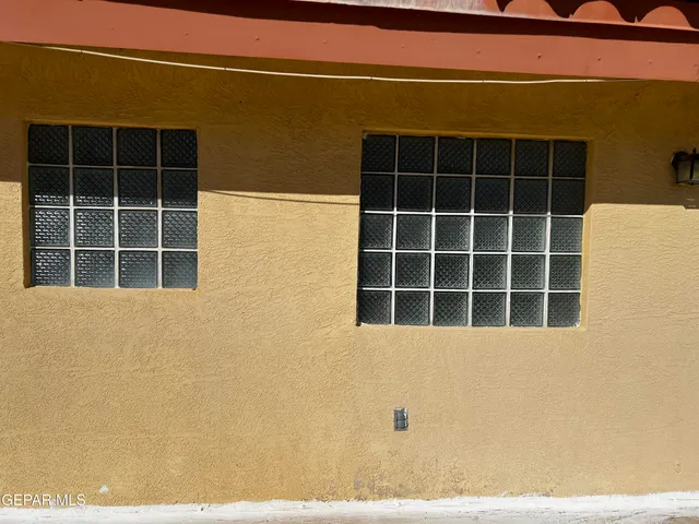 $345,000 | 628 Bluff Canyon Circle, El Paso, TX 79912