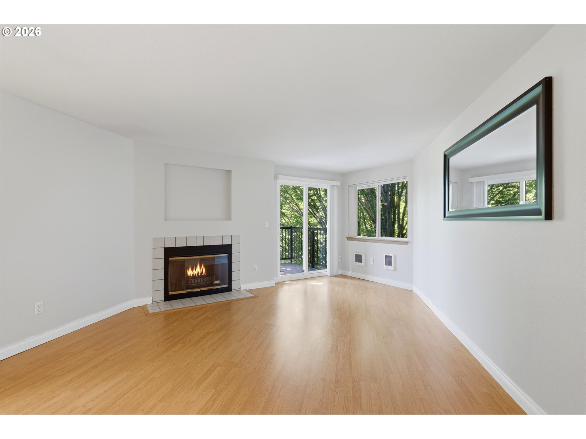 8720 Southwest Tualatin Road, Unit 303 Tualatin, OR 97062 - Photo 4 of 30