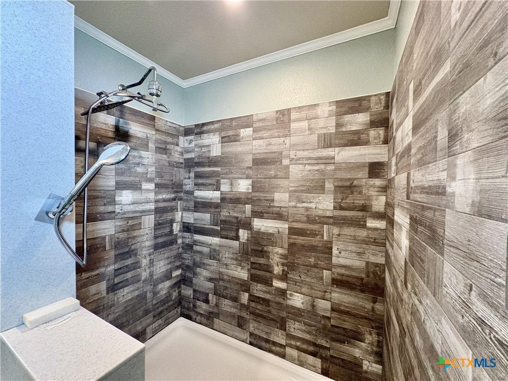 259 Hambleton Road Victoria, TX 77905 - Photo 24 of 37 Primary ADA walk in shower