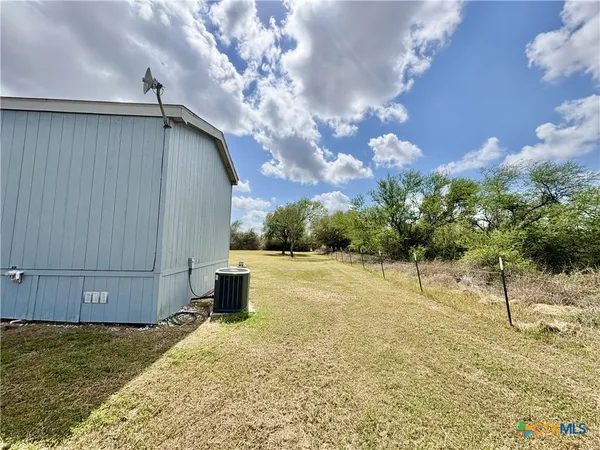 $236,400 | 259 Hambleton Road, Victoria, TX 77905