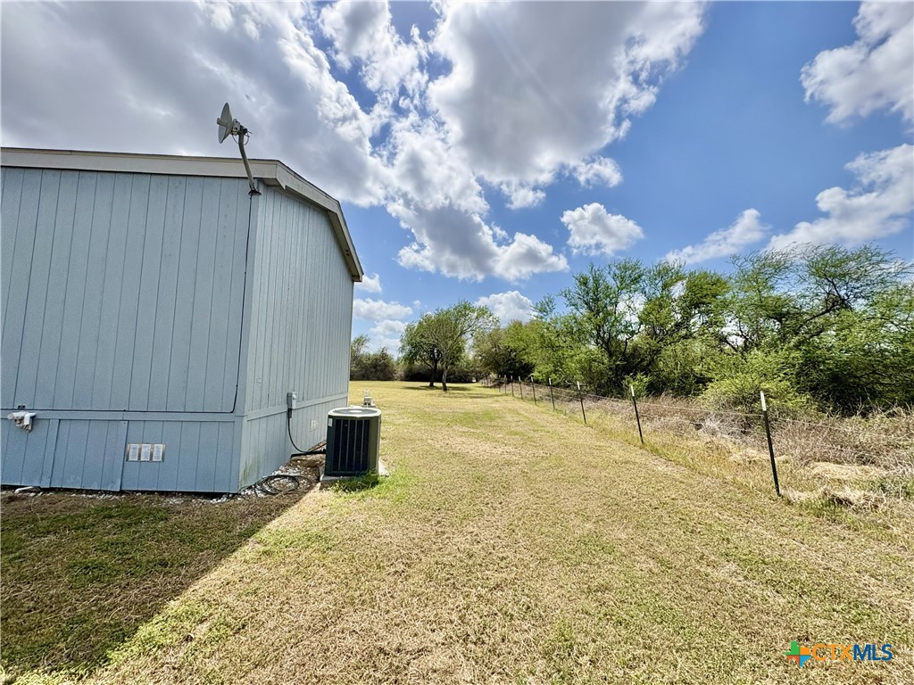 259 Hambleton Road Victoria, TX 77905 - Photo 35 of 37