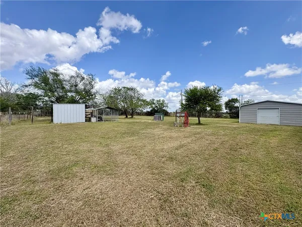 $236,400 | 259 Hambleton Road, Victoria, TX 77905