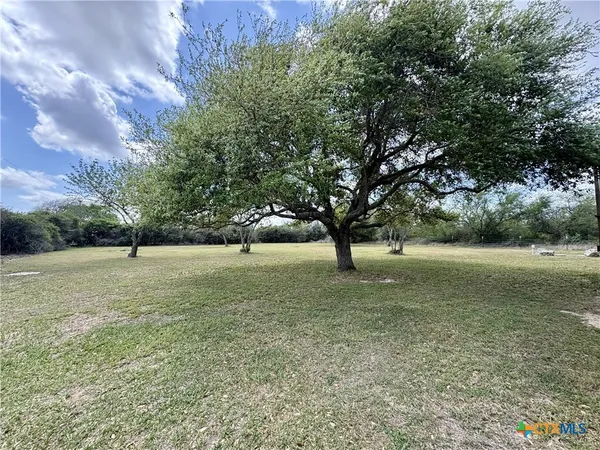 $236,400 | 259 Hambleton Road, Victoria, TX 77905