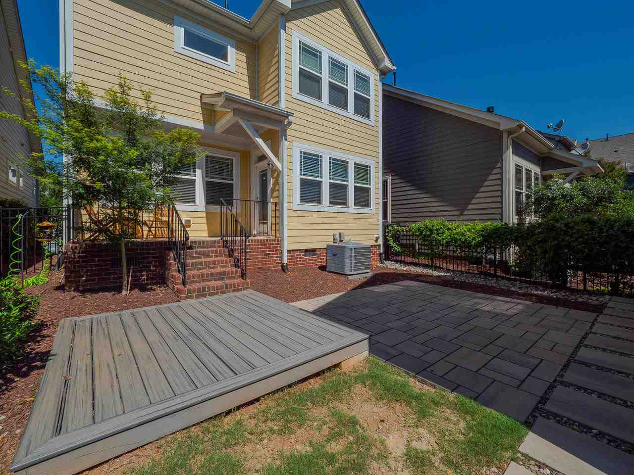 1414 Rodessa Run Raleigh, NC 27607 - Photo 27 of 30 Hardscaped Yard