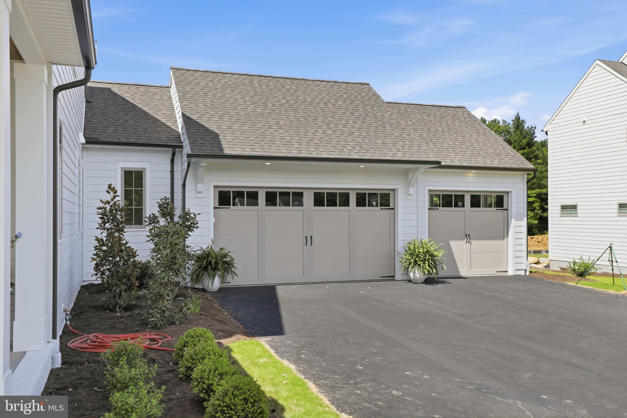 1225 Hunsicker Road Lancaster, PA 17601 - Photo 5 of 65 3 car garage