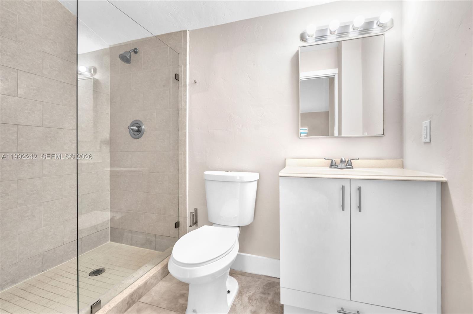 2537 Southwest 15th Street Miami, FL 33145 - Photo 29 of 37