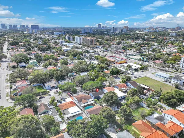 $4,200 | 2537 Southwest 15th Street, Miami, FL 33145