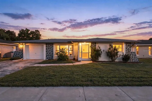 $329,000 | 1806 Driftwood Circle South, Oldsmar, FL 34677
