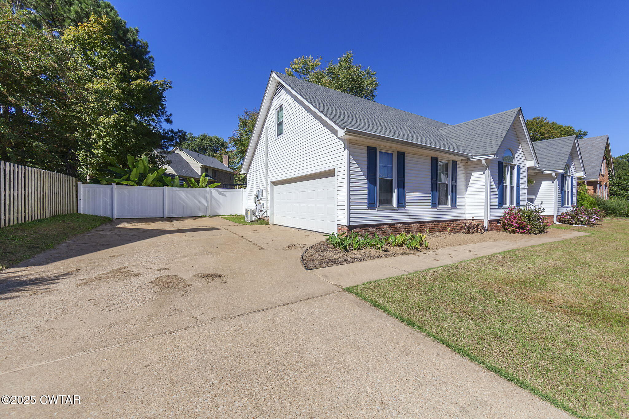463 MCO Road Jackson, TN 38305 - Photo 4 of 36 Side