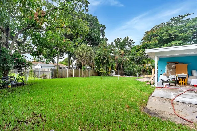 $849,999 | 950 Southwest 30th Street, Fort Lauderdale, FL 33315