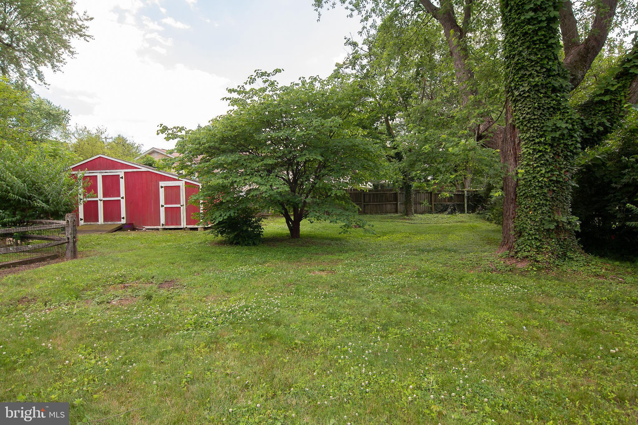 24 Sullivan Road Westminster, MD 21157 - Photo 8 of 30 Shed