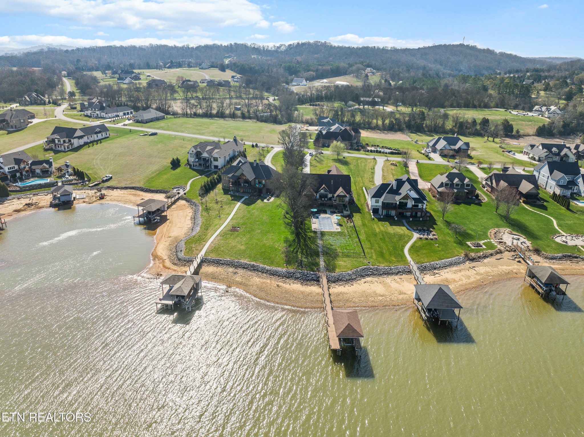 3702 Promontory Point Louisville, TN 37777 - Photo 57 of 60