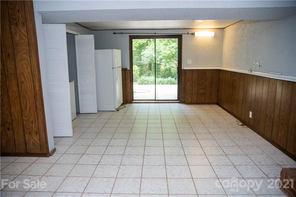 3307 Piney Grove Road Charlotte, NC 28212 - Photo 27 of 48 a view of an empty room and window