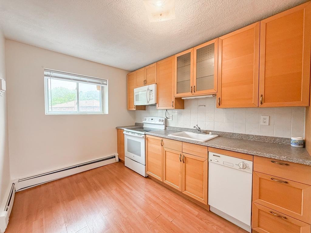 28 Westgate Road, Unit 5 Boston, MA 02467 - Photo 13 of 13