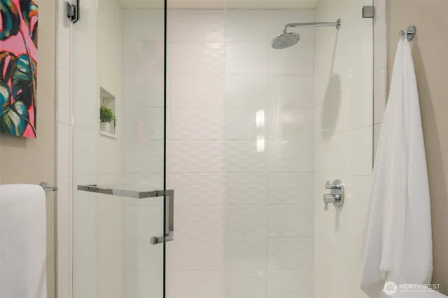 $545,000 | 701 17th Avenue, Unit 305, Seattle, WA 98122