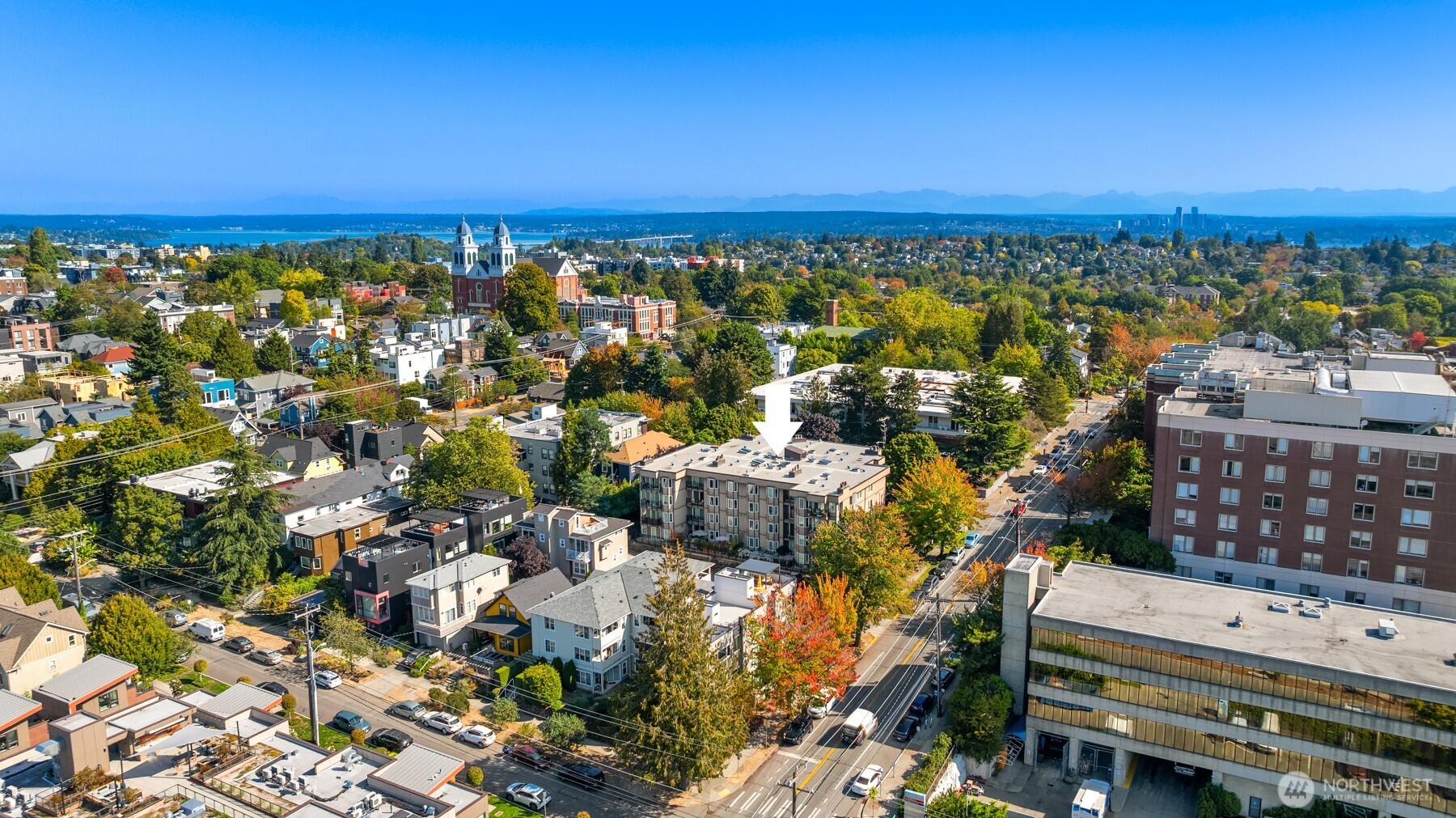 701 17th Avenue, Unit 305 Seattle, WA 98122 - Photo 28 of 36 a view of a city