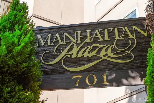 $545,000 | 701 17th Avenue, Unit 305, Seattle, WA 98122