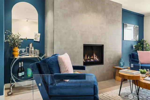 $545,000 | 701 17th Avenue, Unit 305, Seattle, WA 98122