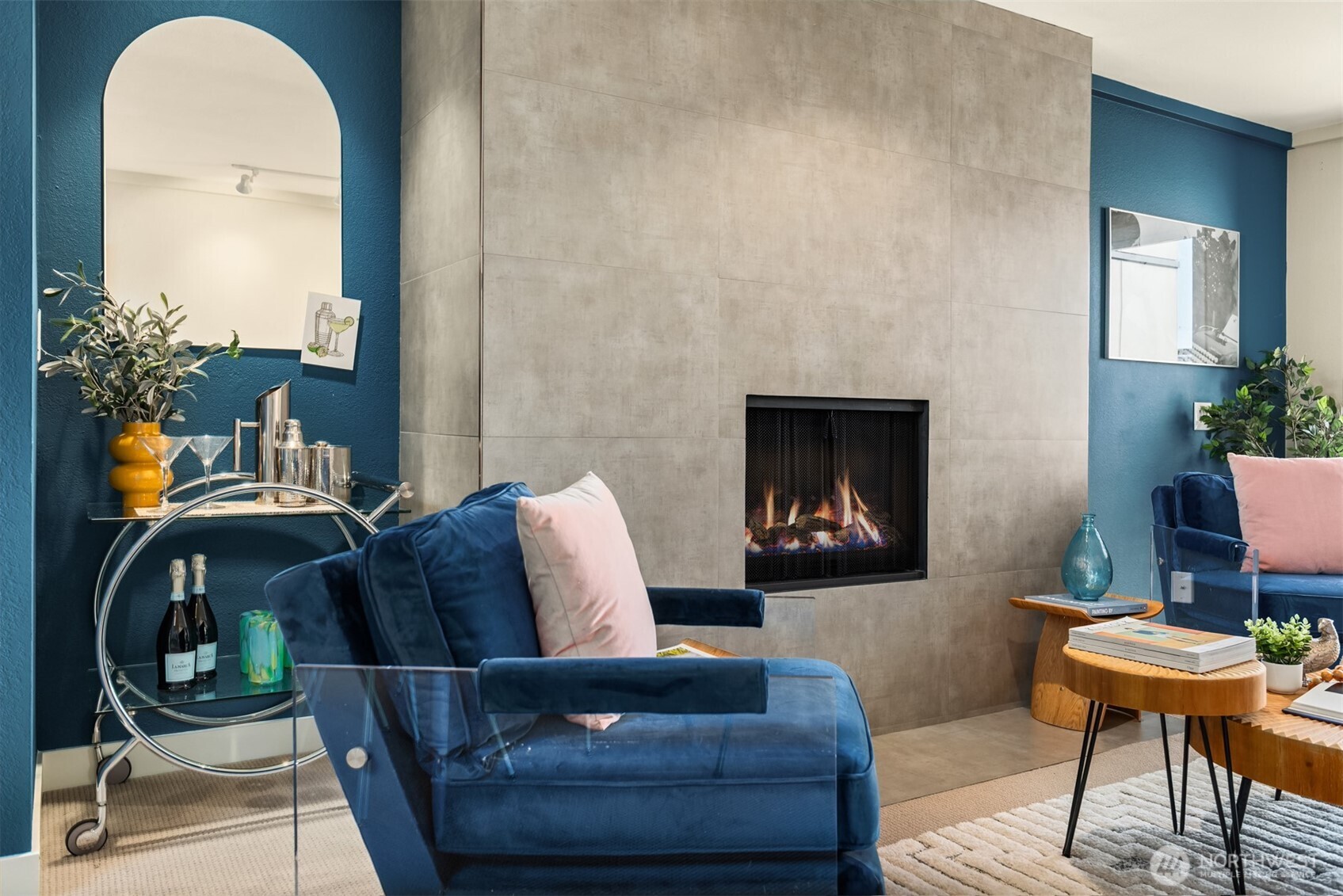 701 17th Avenue, Unit 305 Seattle, WA 98122 - Photo 8 of 36 a living room with furniture and a fireplace