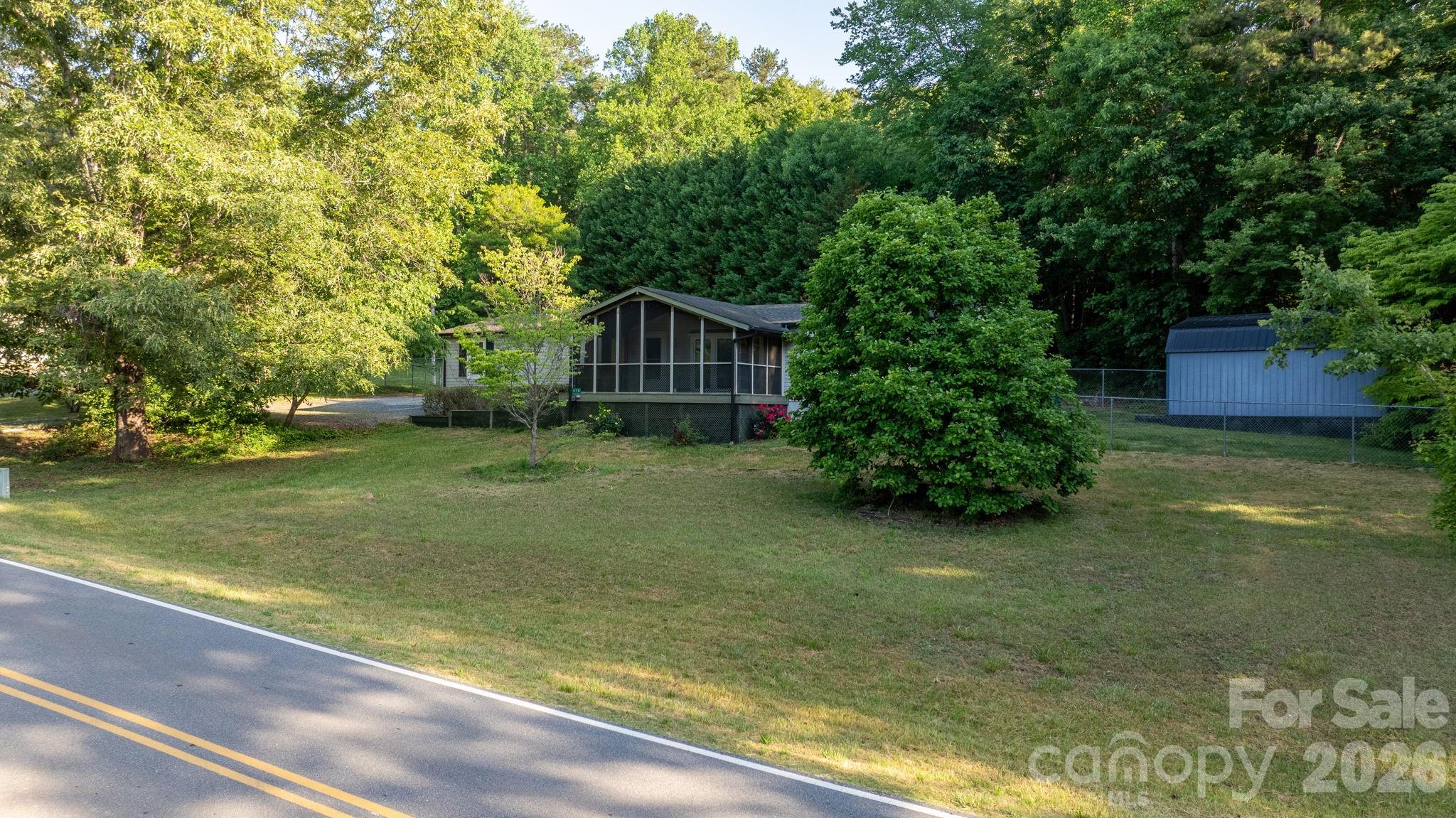 4416 Grace Church Road Newton, NC 28658 - Photo 28 of 34