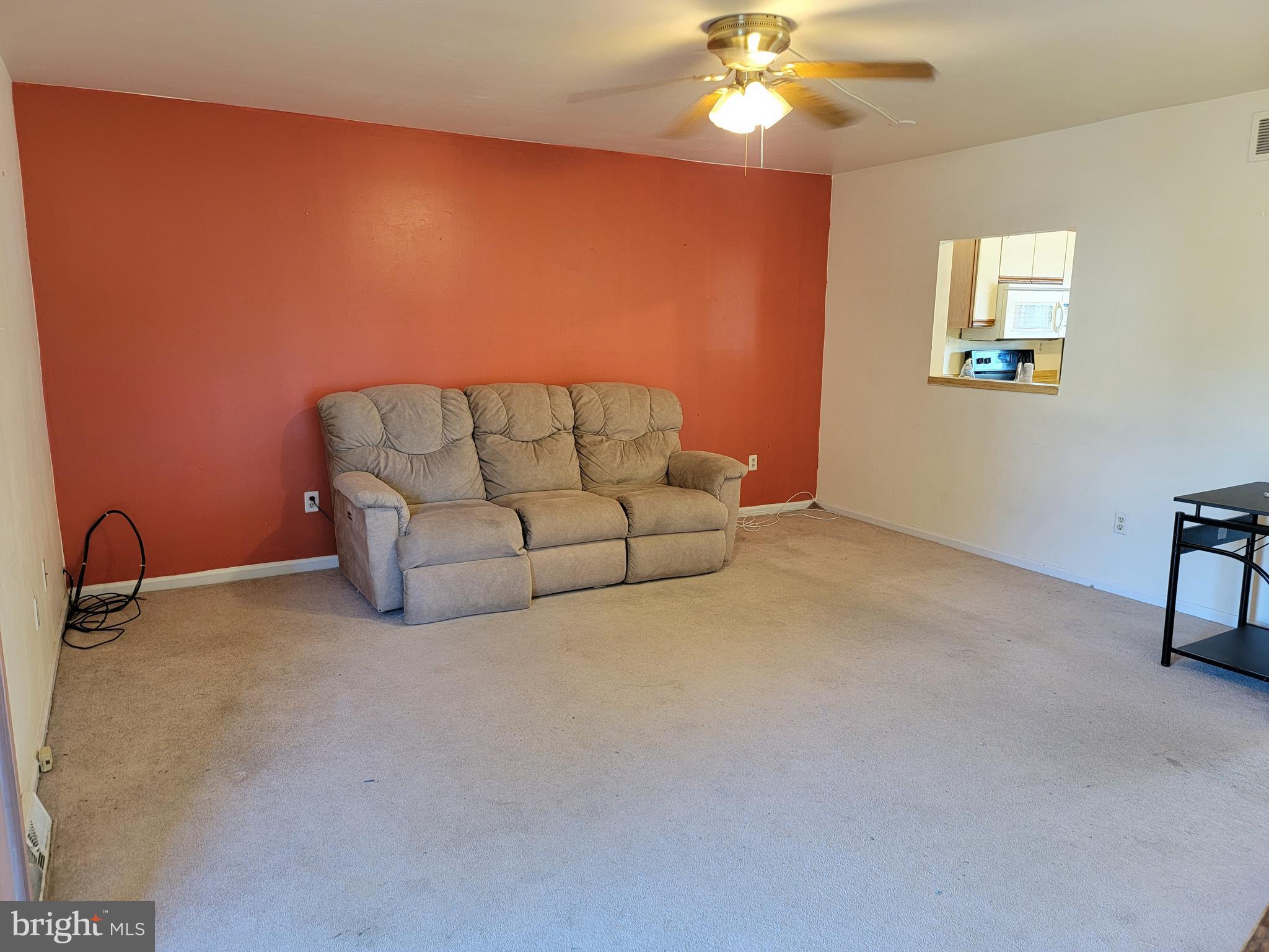 320 Cold Spring Place Dover, DE 19904 - Photo 3 of 7 Main floor living space