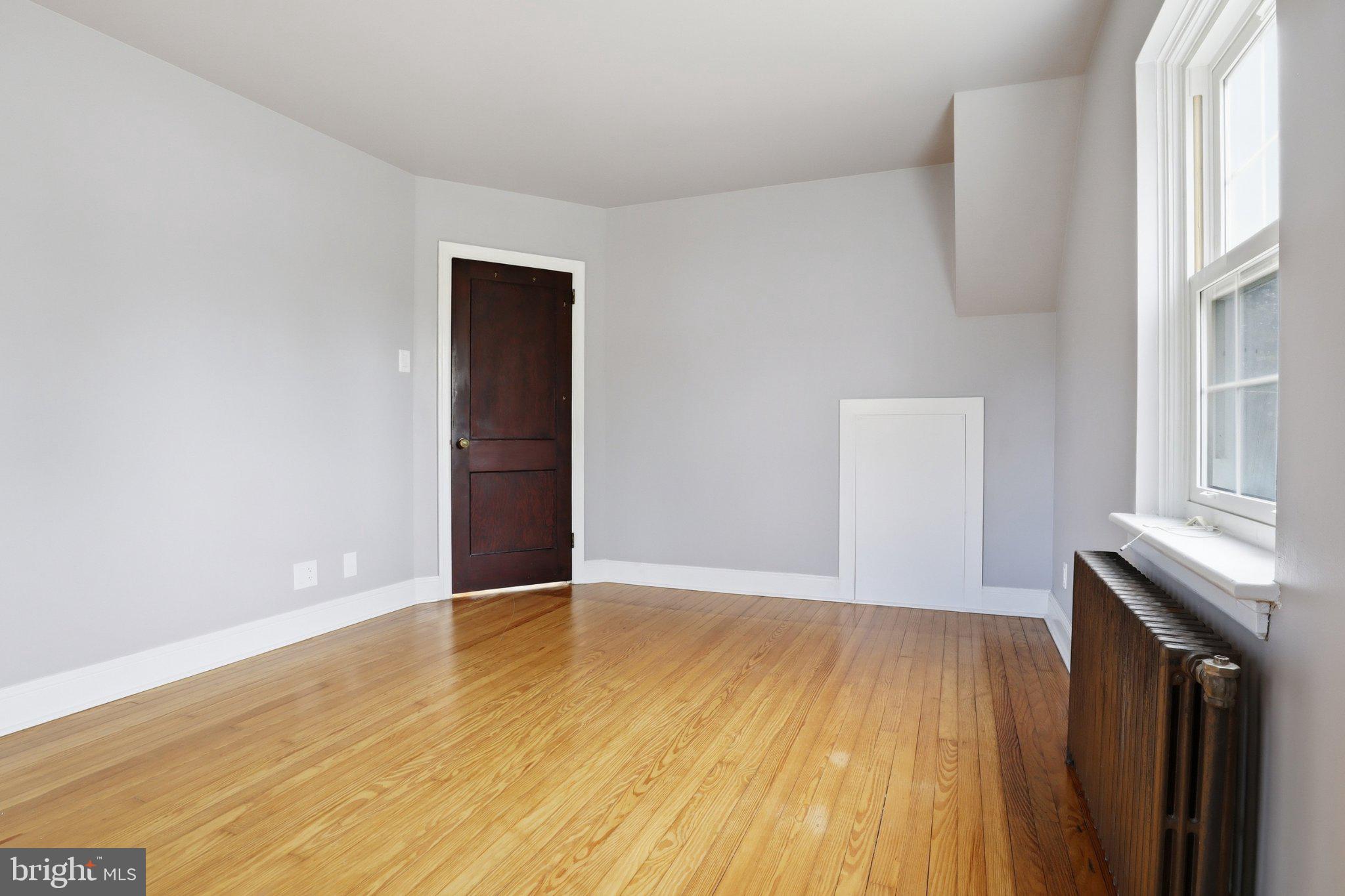 120 Maple Road Harrisburg, PA 17109 - Photo 20 of 53 Bright, airy space with hardwood floors.