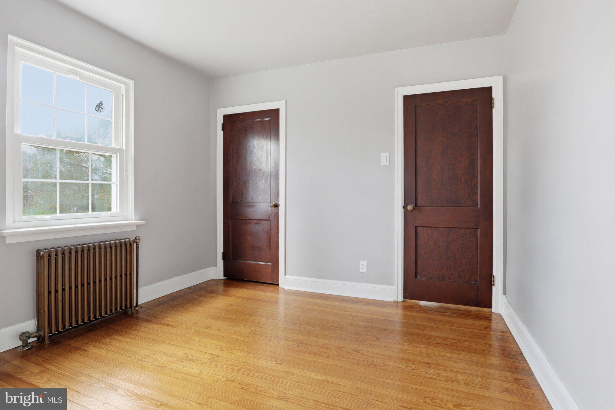 120 Maple Road Harrisburg, PA 17109 - Photo 22 of 53 Bright and airy room with charm.