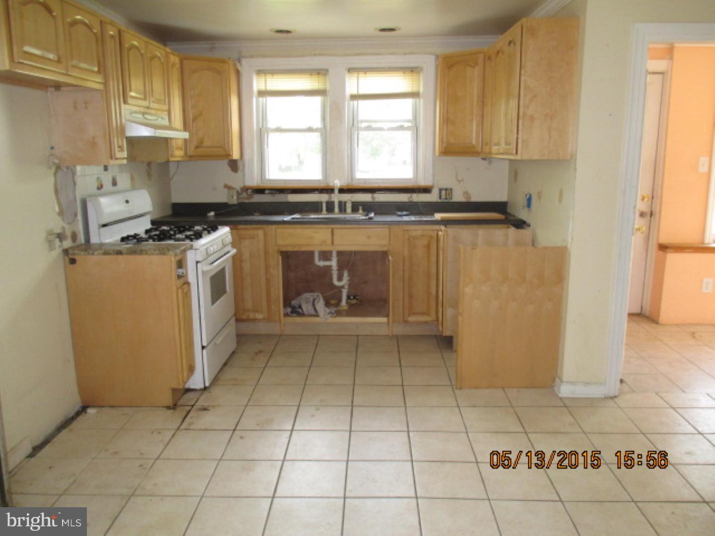 8241 Sheppard Road Pennsauken, NJ 08110 - Photo 4 of 11 Gallery Image 4