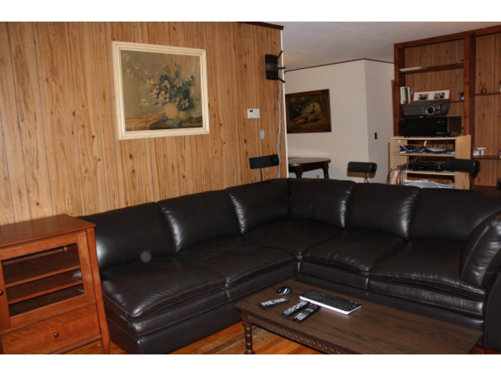 247 Patch Road Henniker, NH 03242 - Photo 4 of 10 Gallery Image 4
